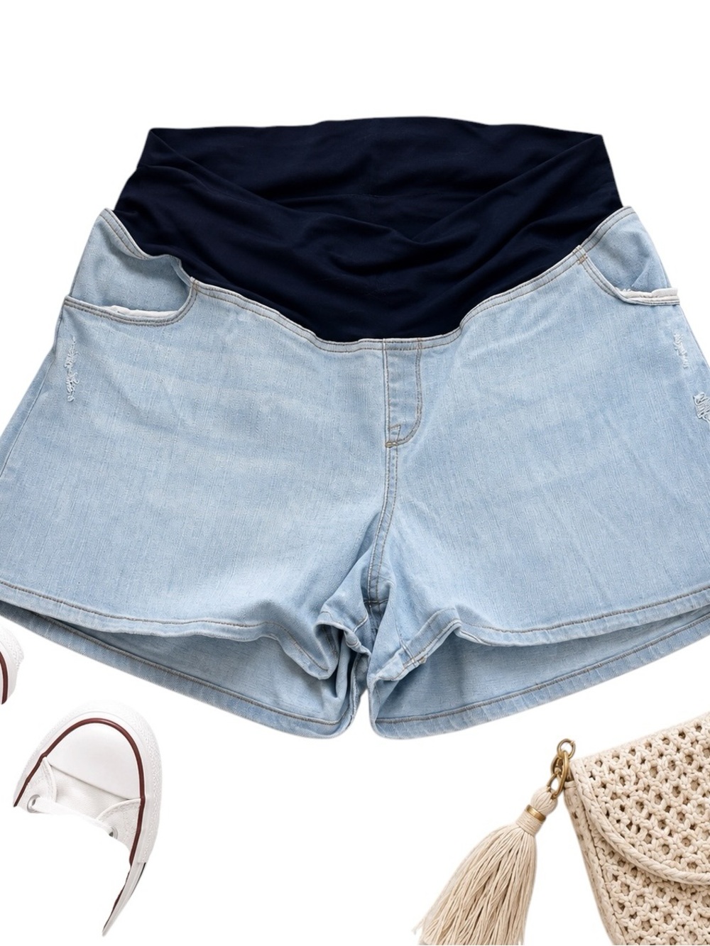 Isabel Maternity Ingrid Isabel Womens 18 Light Wash Denim Shorts Over Belly Pane